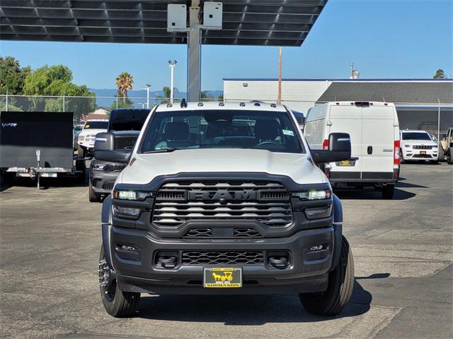 2025 RAM Ram 5500 Chassis Cab RAM 5500 TRADESMAN CHASSIS REGULAR CAB 4X2 108 CA
