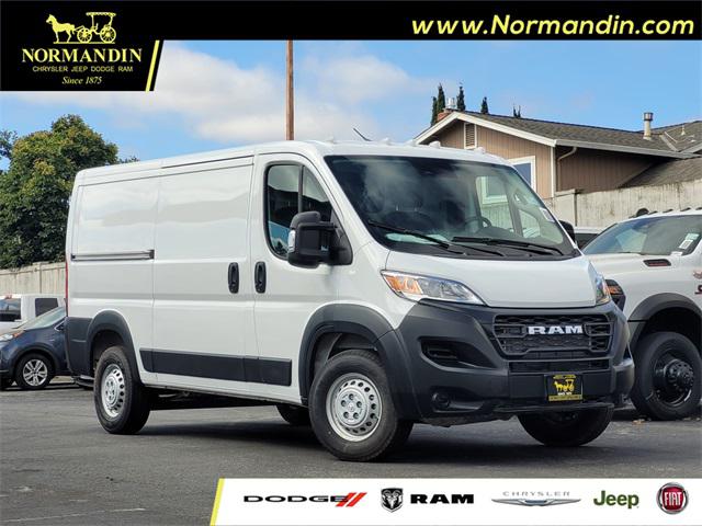 2025 RAM Ram ProMaster RAM PROMASTER 2500 TRADESMAN CARGO VAN LOW ROOF 136 WB