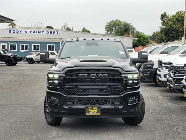 2025 RAM Ram 3500 RAM 3500 LARAMIE MEGA CAB 4X4 64 BOX