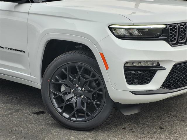 2025 Jeep Grand Cherokee GRAND CHEROKEE SUMMIT RESERVE 4X4