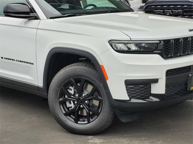 2025 Jeep Grand Cherokee GRAND CHEROKEE L ALTITUDE X 4X4
