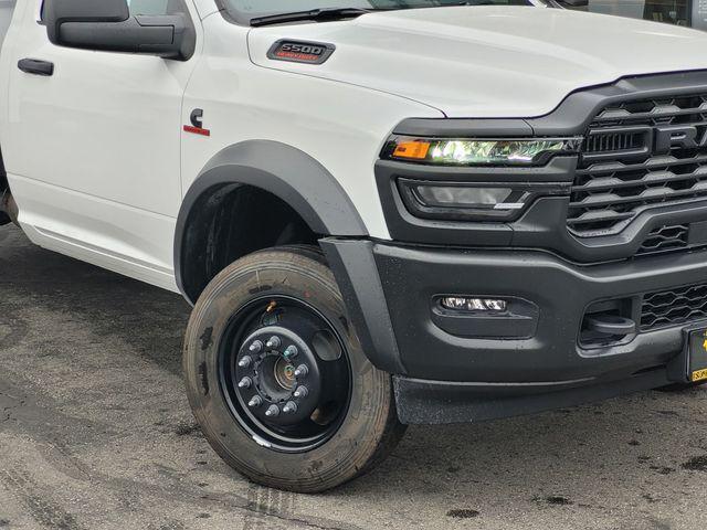 2026 RAM Ram 5500 Chassis Cab RAM 5500 TRADESMAN CHASSIS REGULAR CAB 4X4 84 CA