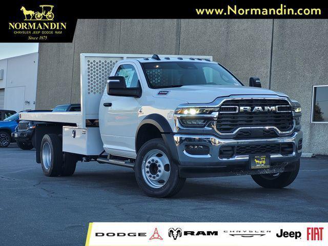 2026 RAM Ram 5500 Chassis Cab RAM 5500 TRADESMAN CHASSIS REGULAR CAB 4X2 84 CA 2026 RAM Ram 5500 Chassis Cab RAM 5500 TRADESMAN CHASSIS REGULAR CAB 4X2 84 CA