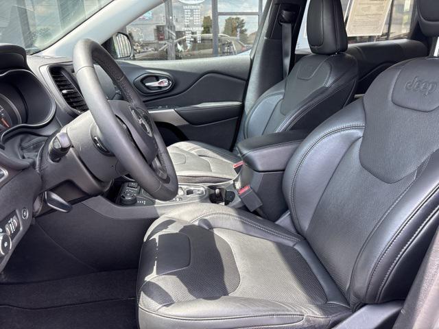 2021 Jeep Cherokee Latitude Lux 4X4 2021 Jeep Cherokee Latitude Lux 4X4