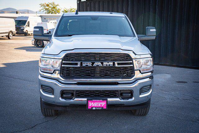 2024 RAM 3500 Tradesman Crew Cab 4x4 8 Box