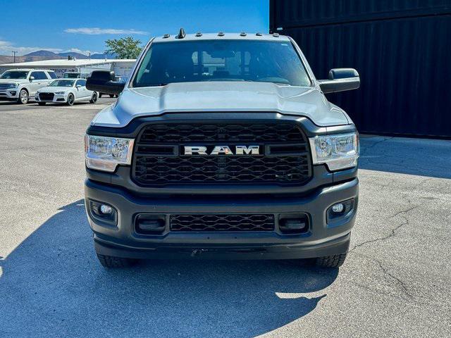 2022 RAM 3500 Chassis Tradesman/SLT/Laramie/Limited 2022 RAM 3500 Chassis Tradesman/SLT/Laramie/Limited