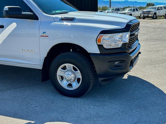 2022 RAM 3500 Chassis Tradesman/SLT/Laramie/Limited 2022 RAM 3500 Chassis Tradesman/SLT/Laramie/Limited