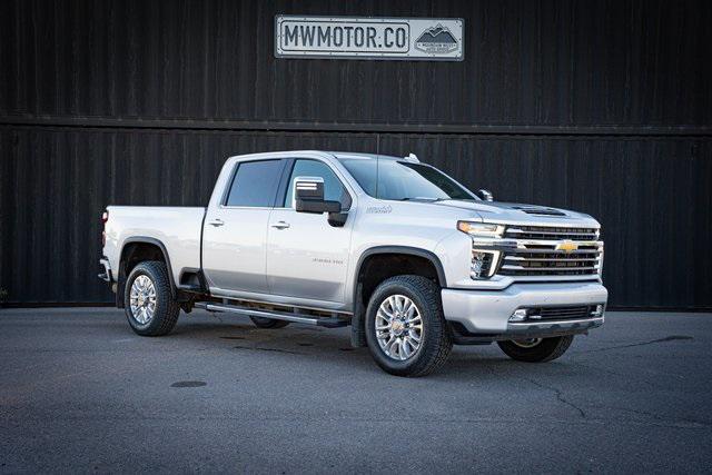 2022 Chevrolet Silverado 3500HD 4WD Crew Cab Standard Bed High Country 2022 Chevrolet Silverado 3500HD 4WD Crew Cab Standard Bed High Country