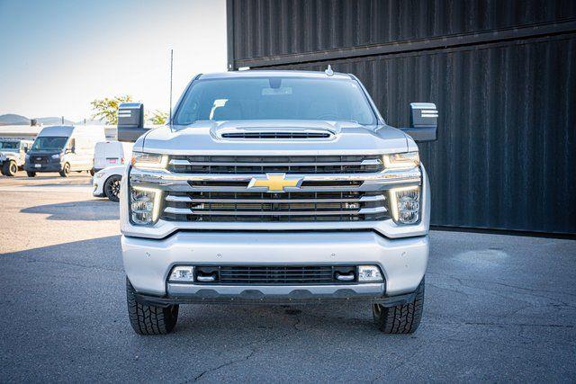 2022 Chevrolet Silverado 3500HD 4WD Crew Cab Standard Bed High Country 2022 Chevrolet Silverado 3500HD 4WD Crew Cab Standard Bed High Country
