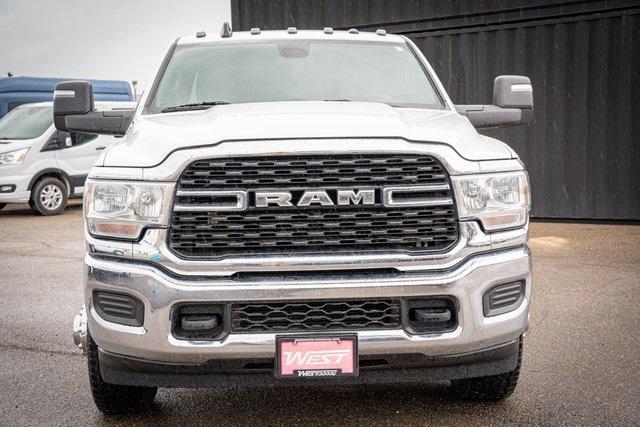 2024 RAM 3500 Chassis Tradesman/SLT/Laramie/Limited 2024 RAM 3500 Chassis Tradesman/SLT/Laramie/Limited