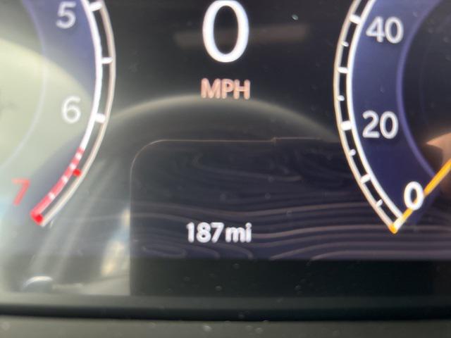 2025 Jeep Grand Cherokee GRAND CHEROKEE LIMITED 4X4 2025 Jeep Grand Cherokee GRAND CHEROKEE LIMITED 4X4