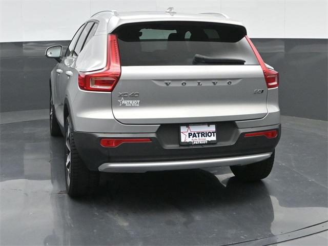 2024 Volvo XC40 B5 Plus Bright Theme