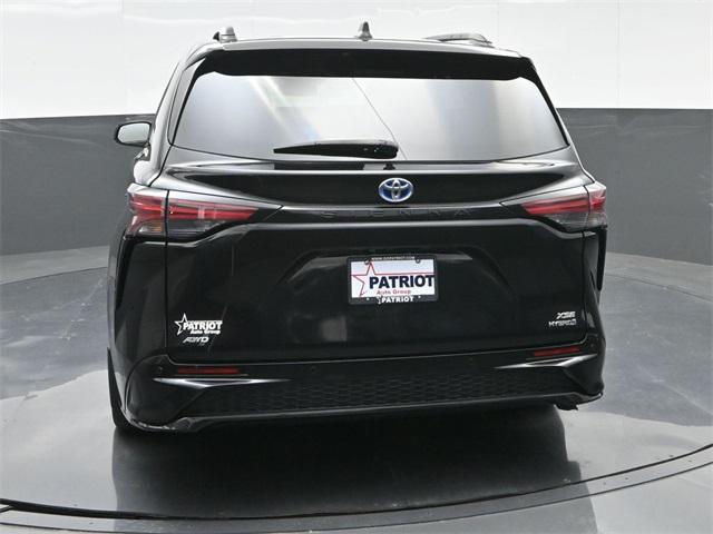 2022 Toyota Sienna XSE 2022 Toyota Sienna XSE