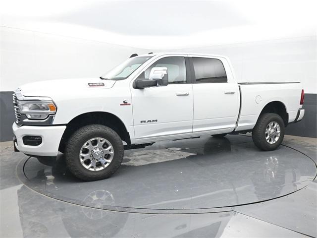 2024 RAM 2500 Laramie Crew Cab 4x4 64 Box