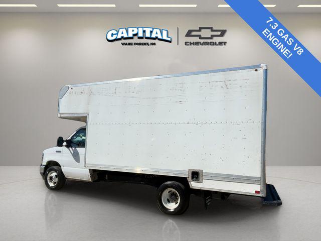 2022 Ford E-450 Cutaway Base 2022 Ford E-450 Cutaway Base