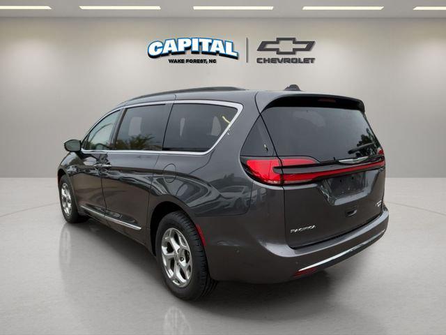 2023 Chrysler Pacifica Limited AWD
