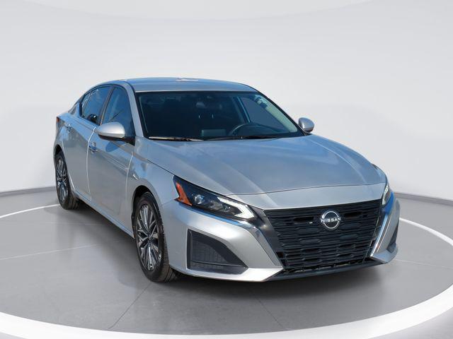 2023 Nissan Altima SV FWD