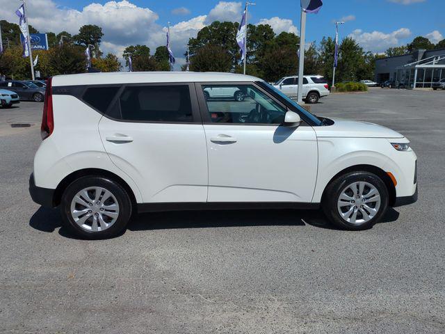 2022 Kia Soul LX 2022 Kia Soul LX