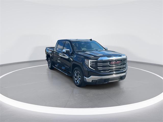 2023 GMC Sierra 1500 4WD Crew Cab Short Box SLT 2023 GMC Sierra 1500 4WD Crew Cab Short Box SLT