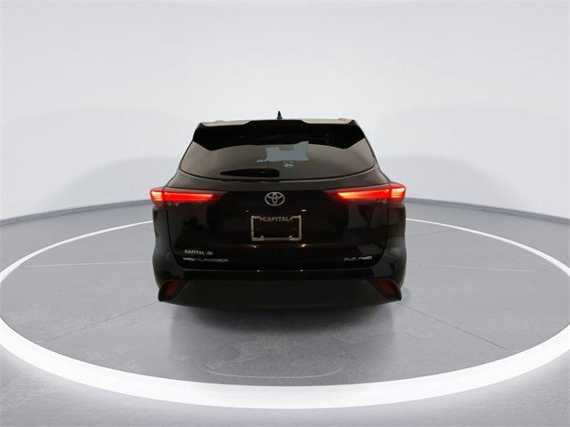 2022 Toyota Highlander XLE 2022 Toyota Highlander XLE