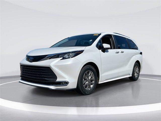 2023 Toyota Sienna XLE 2023 Toyota Sienna XLE