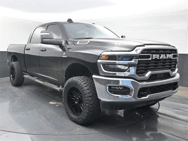 2026 RAM Ram 2500 RAM 2500 TRADESMAN CREW CAB 4X4 64 BOX