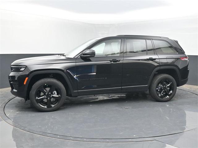 2025 Jeep Grand Cherokee GRAND CHEROKEE ALTITUDE 4X4