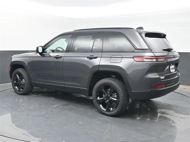 2025 Jeep Grand Cherokee GRAND CHEROKEE ALTITUDE 4X4 2025 Jeep Grand Cherokee GRAND CHEROKEE ALTITUDE 4X4