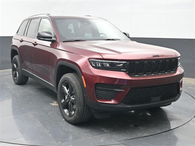 2025 Jeep Grand Cherokee GRAND CHEROKEE ALTITUDE 4X4