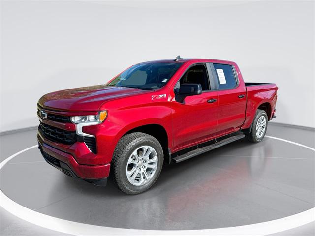 2023 Chevrolet Silverado 1500 4WD Crew Cab Short Bed RST