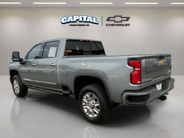 2024 Chevrolet Silverado 2500HD 4WD Crew Cab Standard Bed High Country