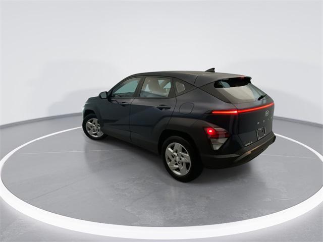2025 Hyundai Kona SE