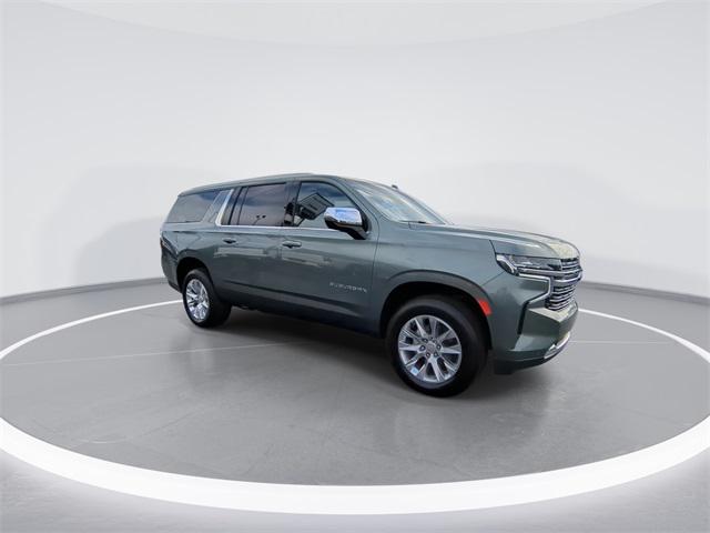 2023 Chevrolet Suburban 4WD Premier