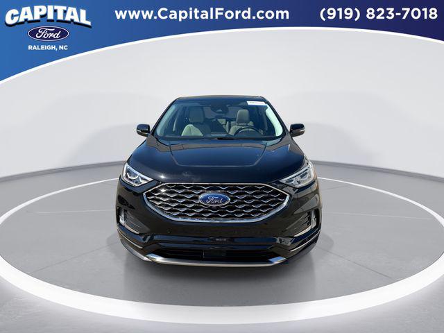 2022 Ford Edge Titanium 2022 Ford Edge Titanium