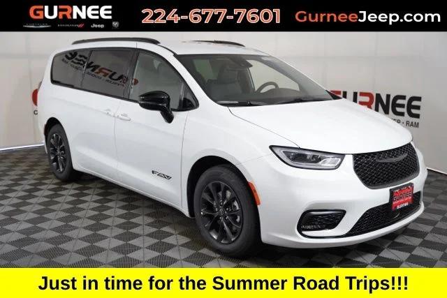 2025 Chrysler Pacifica PACIFICA SELECT
