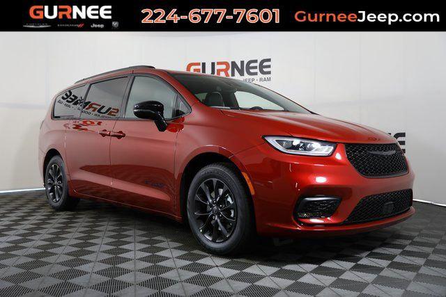 2025 Chrysler Pacifica PACIFICA SELECT