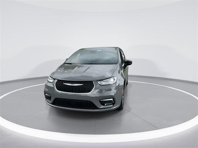 2025 Chrysler Pacifica PACIFICA SELECT