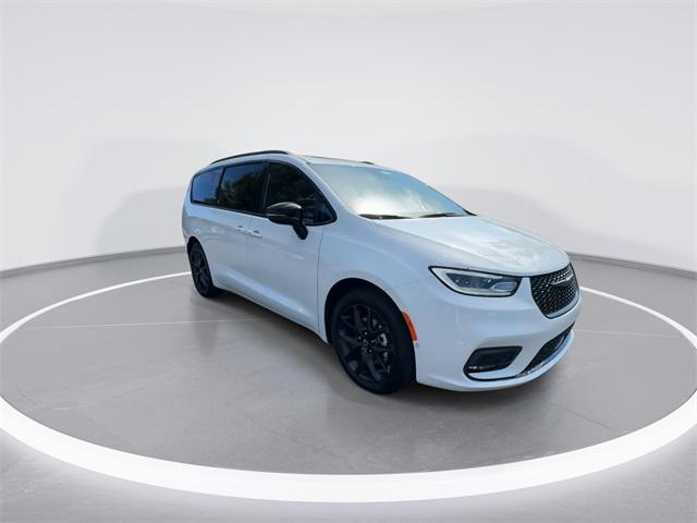 2026 Chrysler Pacifica PACIFICA LIMITED