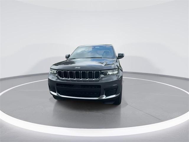 2025 Jeep Grand Cherokee GRAND CHEROKEE L LAREDO X 4X4
