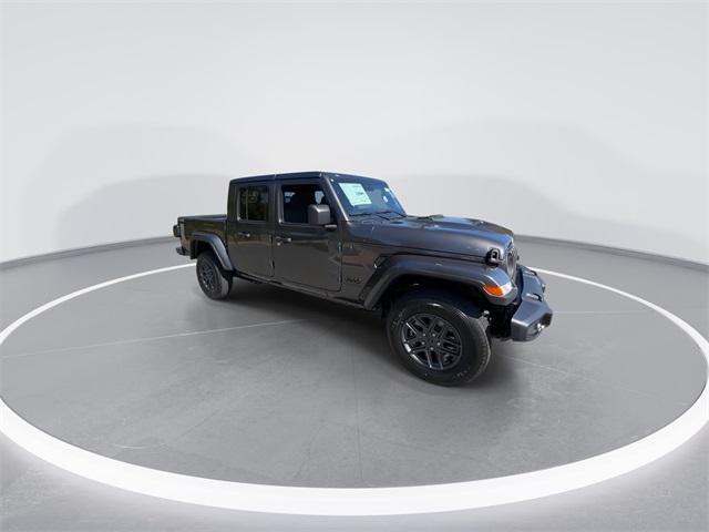 2025 Jeep Gladiator GLADIATOR SPORT S 4X4