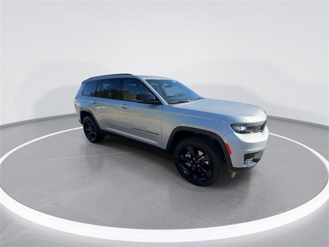 2025 Jeep Grand Cherokee GRAND CHEROKEE L ALTITUDE X 4X4 2025 Jeep Grand Cherokee GRAND CHEROKEE L ALTITUDE X 4X4