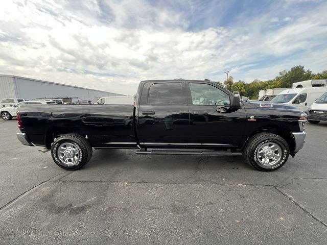 2025 RAM 3500 Tradesman Crew Cab 4x4 8 Box 2025 RAM 3500 Tradesman Crew Cab 4x4 8 Box