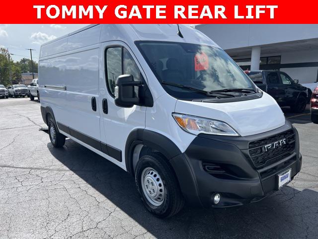 2025 RAM ProMaster 2500 Cargo Van Tradesman High Roof 159 WB w/Pass Seat