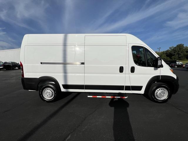 2025 RAM ProMaster 2500 Cargo Van Tradesman High Roof 159 WB w/Pass Seat 2025 RAM ProMaster 2500 Cargo Van Tradesman High Roof 159 WB w/Pass Seat