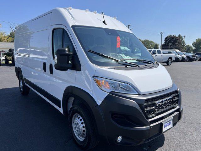 2025 RAM ProMaster 2500 Cargo Van Tradesman High Roof 159 WB w/Pass Seat