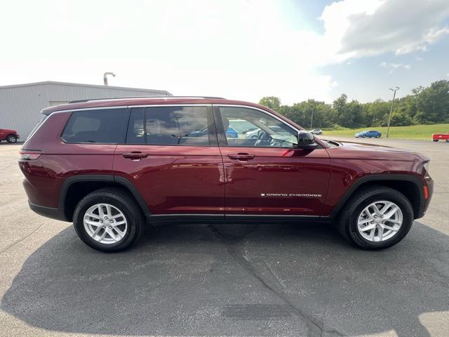 2023 Jeep Grand Cherokee L Laredo 4x4 2023 Jeep Grand Cherokee L Laredo 4x4