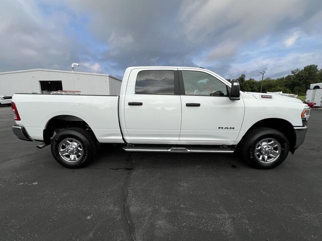 2024 RAM 2500 Big Horn Crew Cab 4x4 64 Box 2024 RAM 2500 Big Horn Crew Cab 4x4 64 Box