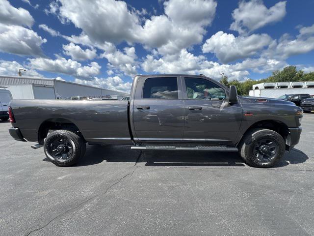 2025 RAM 2500 Tradesman Crew Cab 4x4 8 Box 2025 RAM 2500 Tradesman Crew Cab 4x4 8 Box