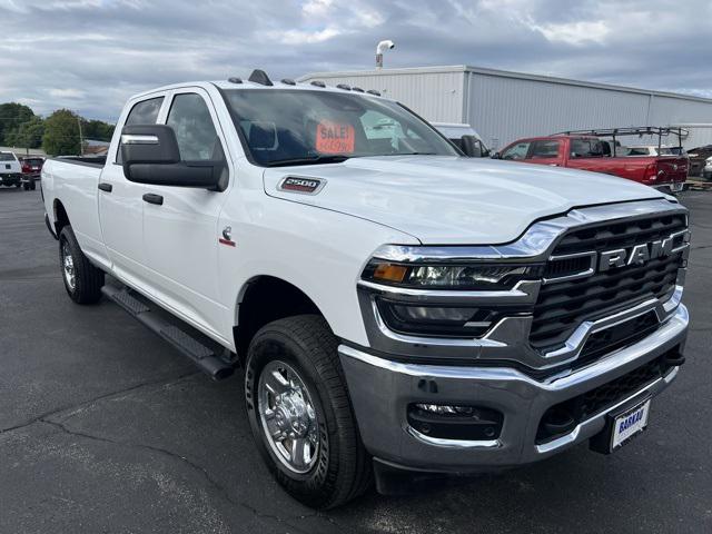 2025 RAM 2500 Tradesman Crew Cab 4x4 8 Box 2025 RAM 2500 Tradesman Crew Cab 4x4 8 Box
