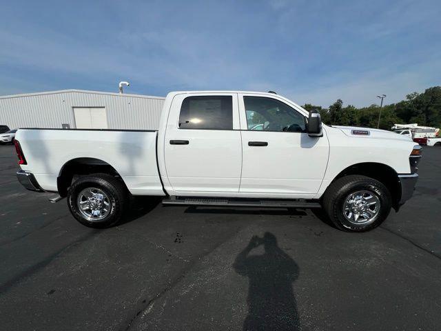 2026 RAM Ram 2500 RAM 2500 TRADESMAN CREW CAB 4X4 64 BOX